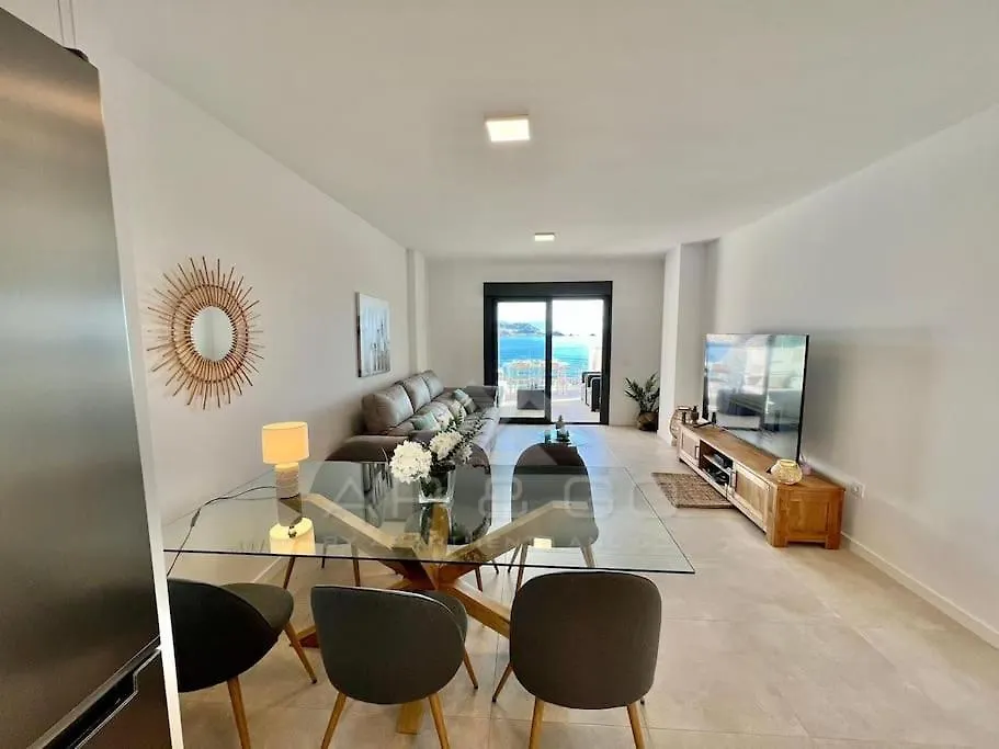 Icon Deluxe Marina Views Apartment La Herradura