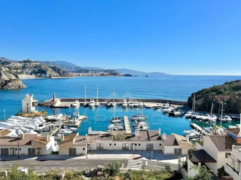 Icon Deluxe Marina Views Apartment La Herradura