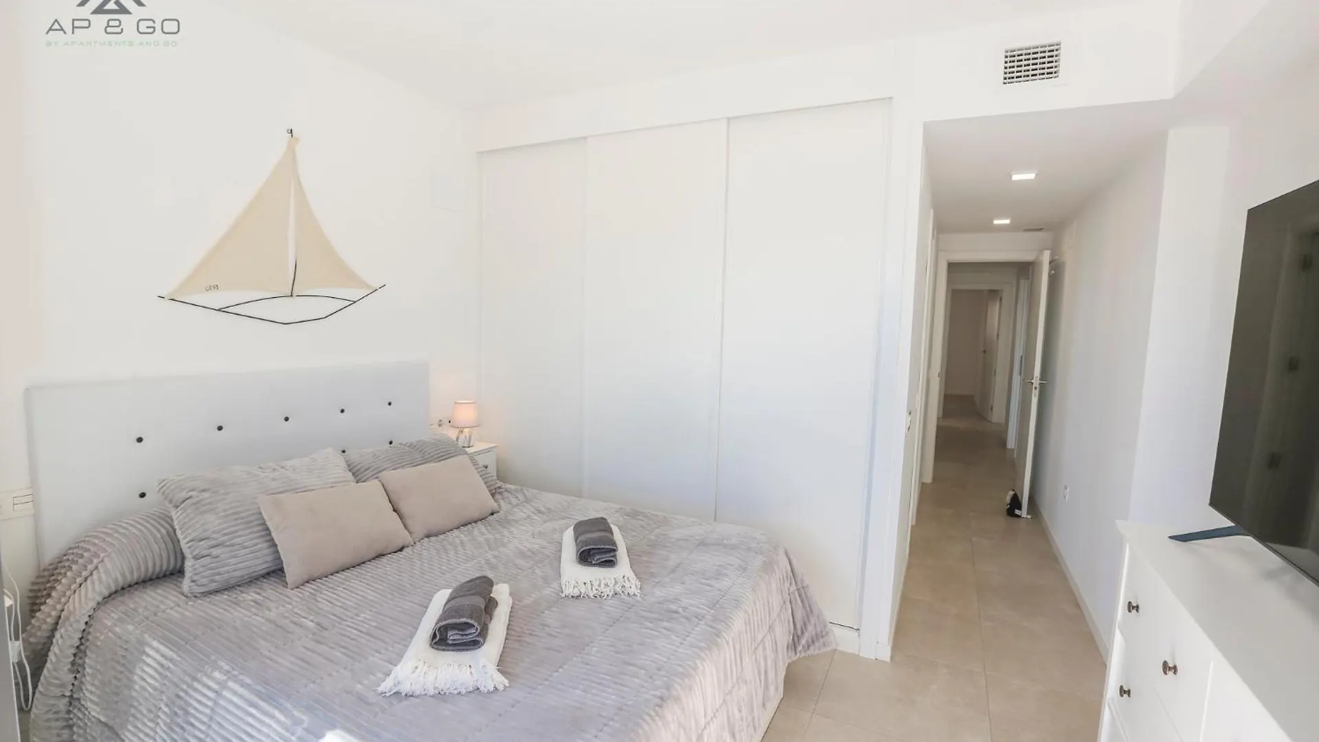 Icon Deluxe Marina Views Apartment La Herradura  La Herradura (Granada)