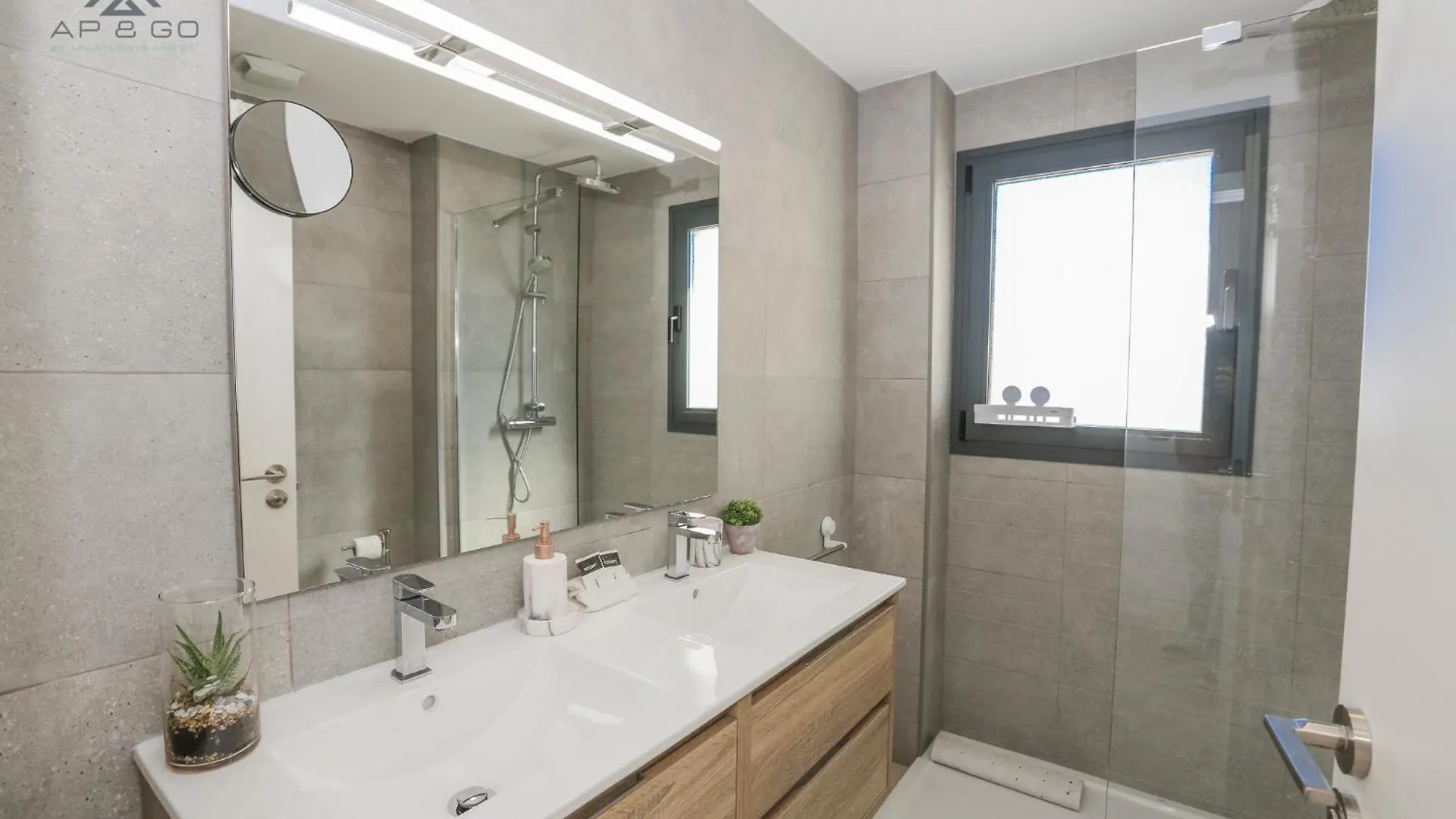 Icon Deluxe Marina Views Apartment La Herradura  Spain