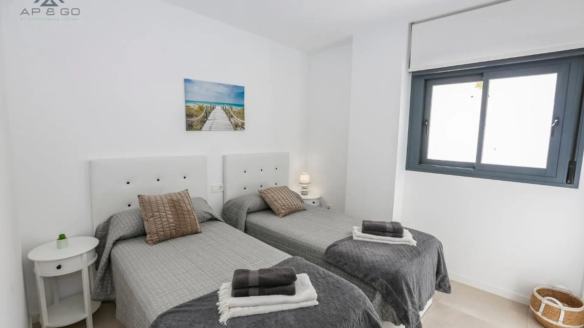 Icon Deluxe Marina Views Apartment La Herradura  La Herradura (Granada)
