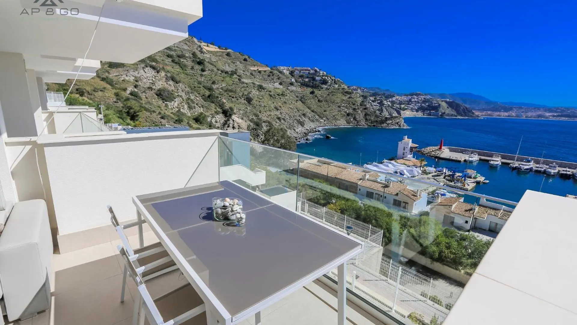 Icon Deluxe Marina Views Apartment La Herradura  0*, La Herradura (Granada)