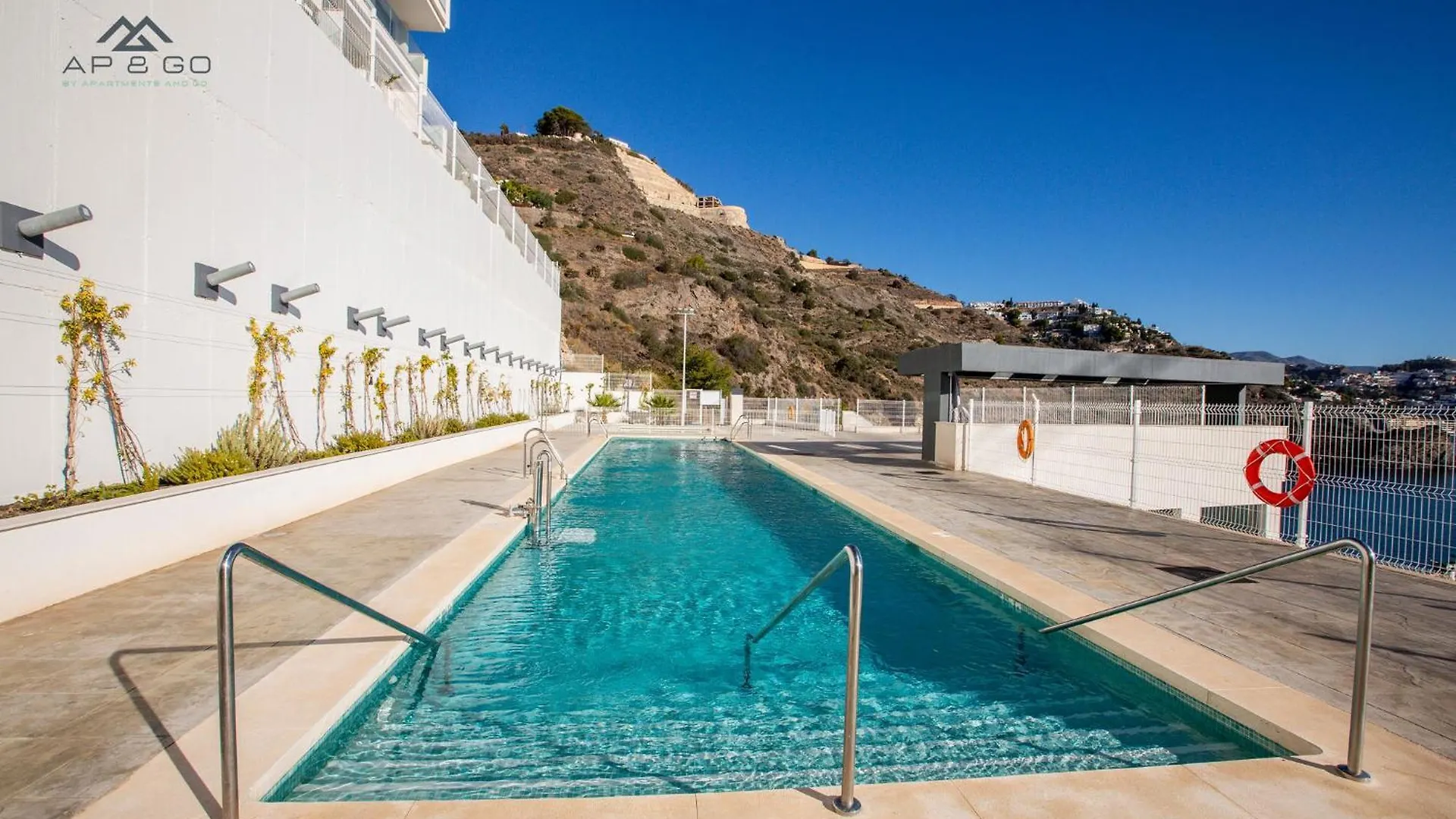 Icon Deluxe Marina Views Apartment La Herradura