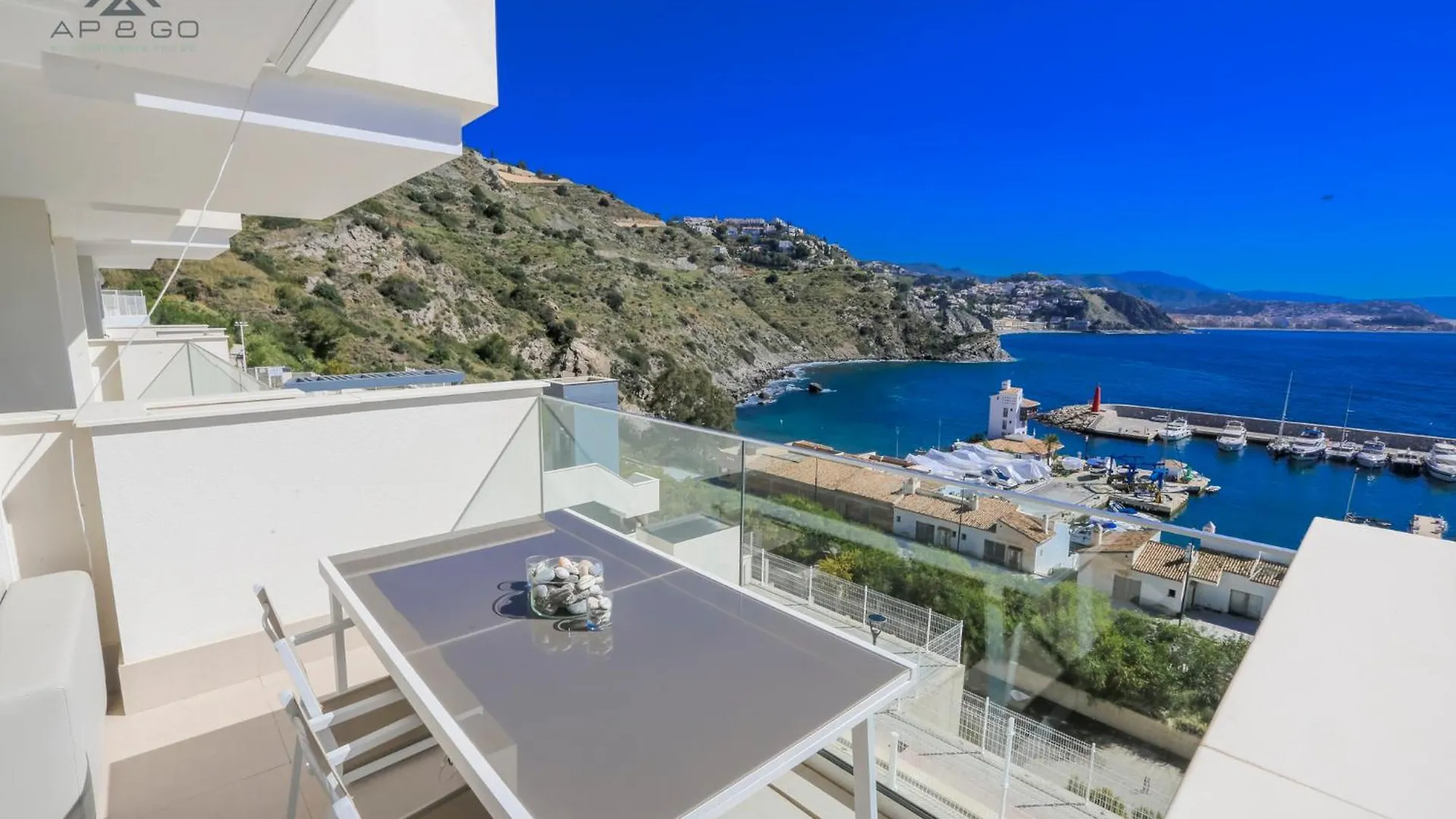 Icon Deluxe Marina Views Apartment La Herradura  Spain